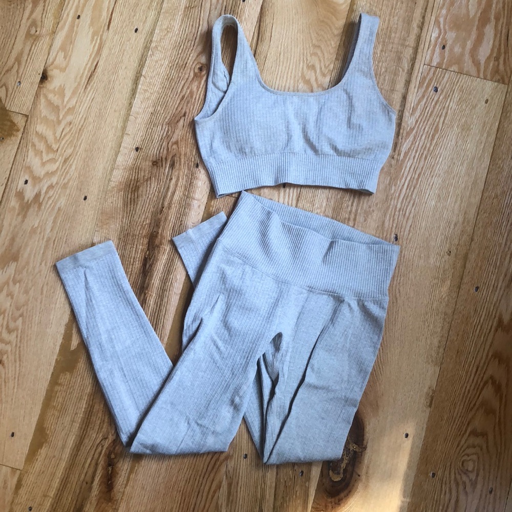 ❌SOLD❌ Ribbed Taupe Athleisure Bra Top & Leggings